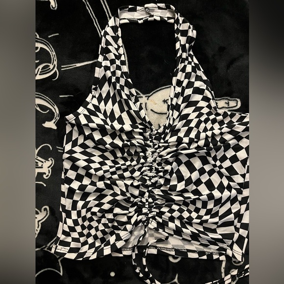 Distorted Checker pattern halter top - Picture 1 of 3